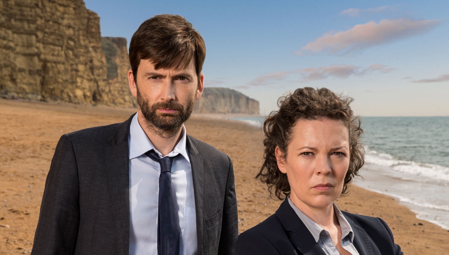 David Tennant and Olivia Colman on a beach in Broadchurch