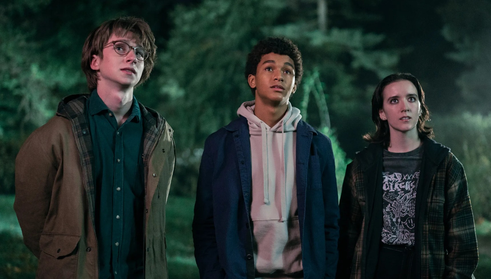 The cast of Harlan Coben's Shelter standing next to each other