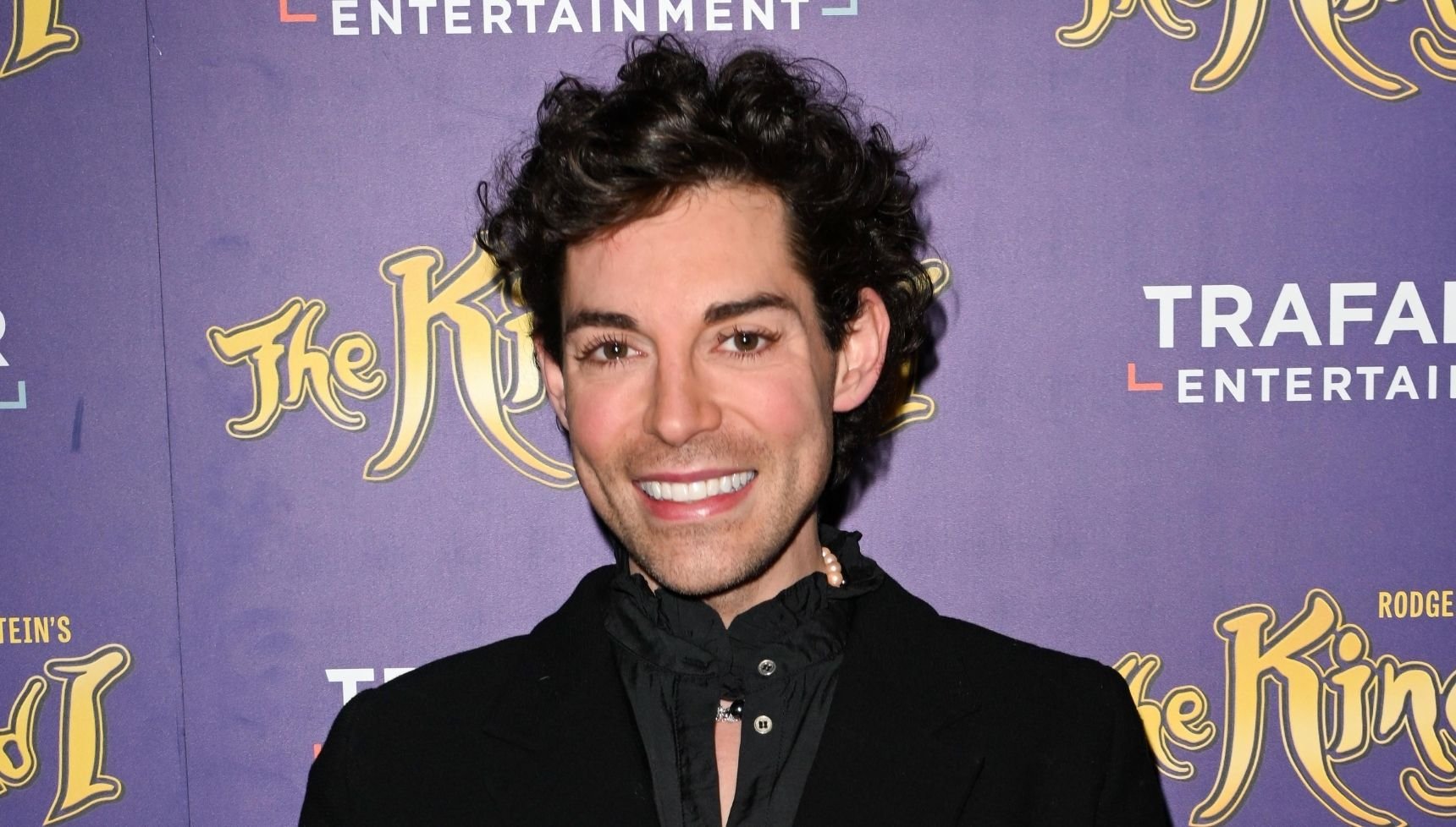 Tom Read Wilson posing on the red carpet 