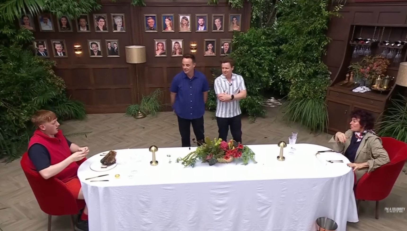 Angry Ginge and Ruby Wax sit down for a meal while Ant and Dec look on