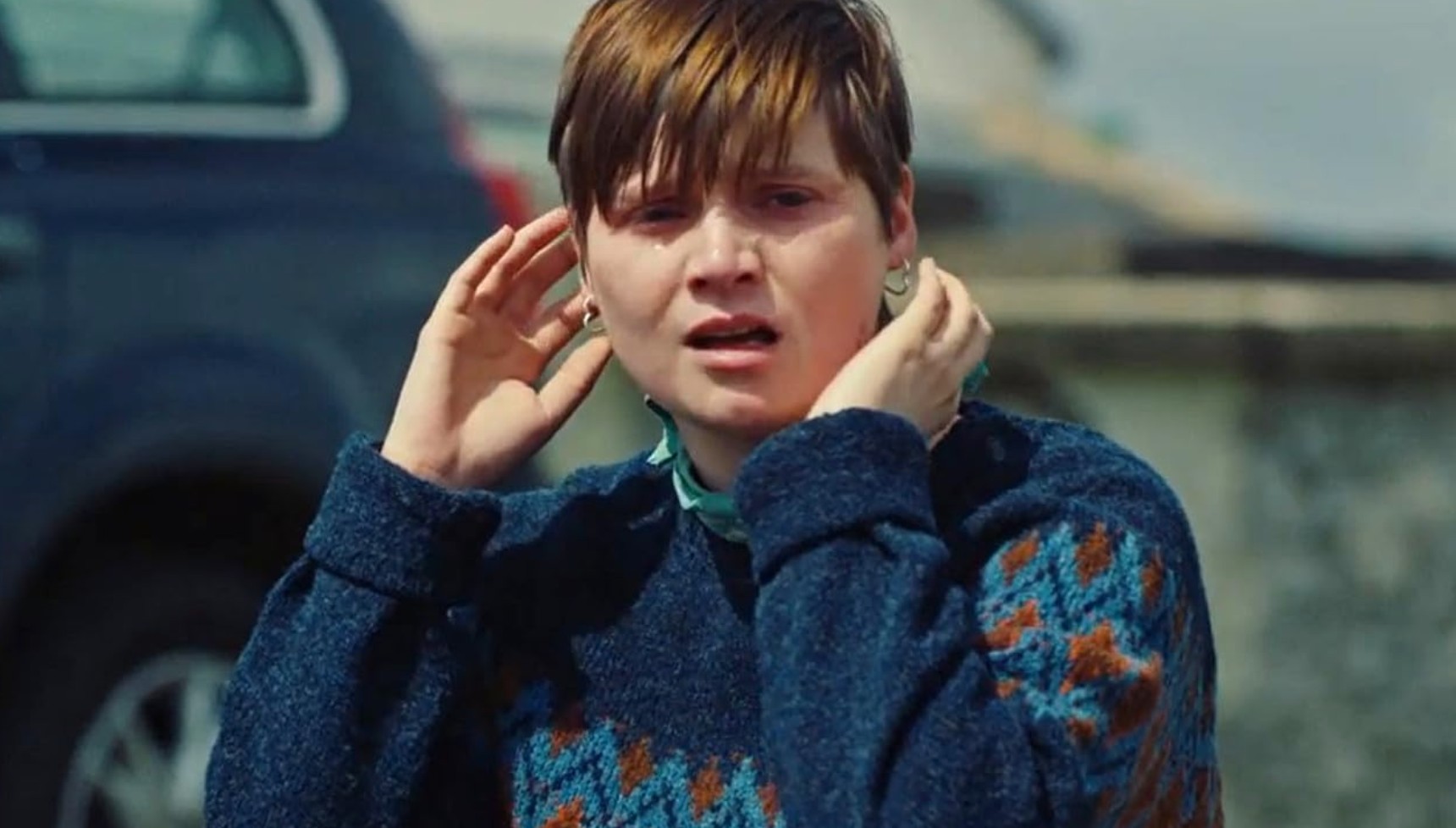 Lola Pettigrew as Izzy Brannick in Bloodlands