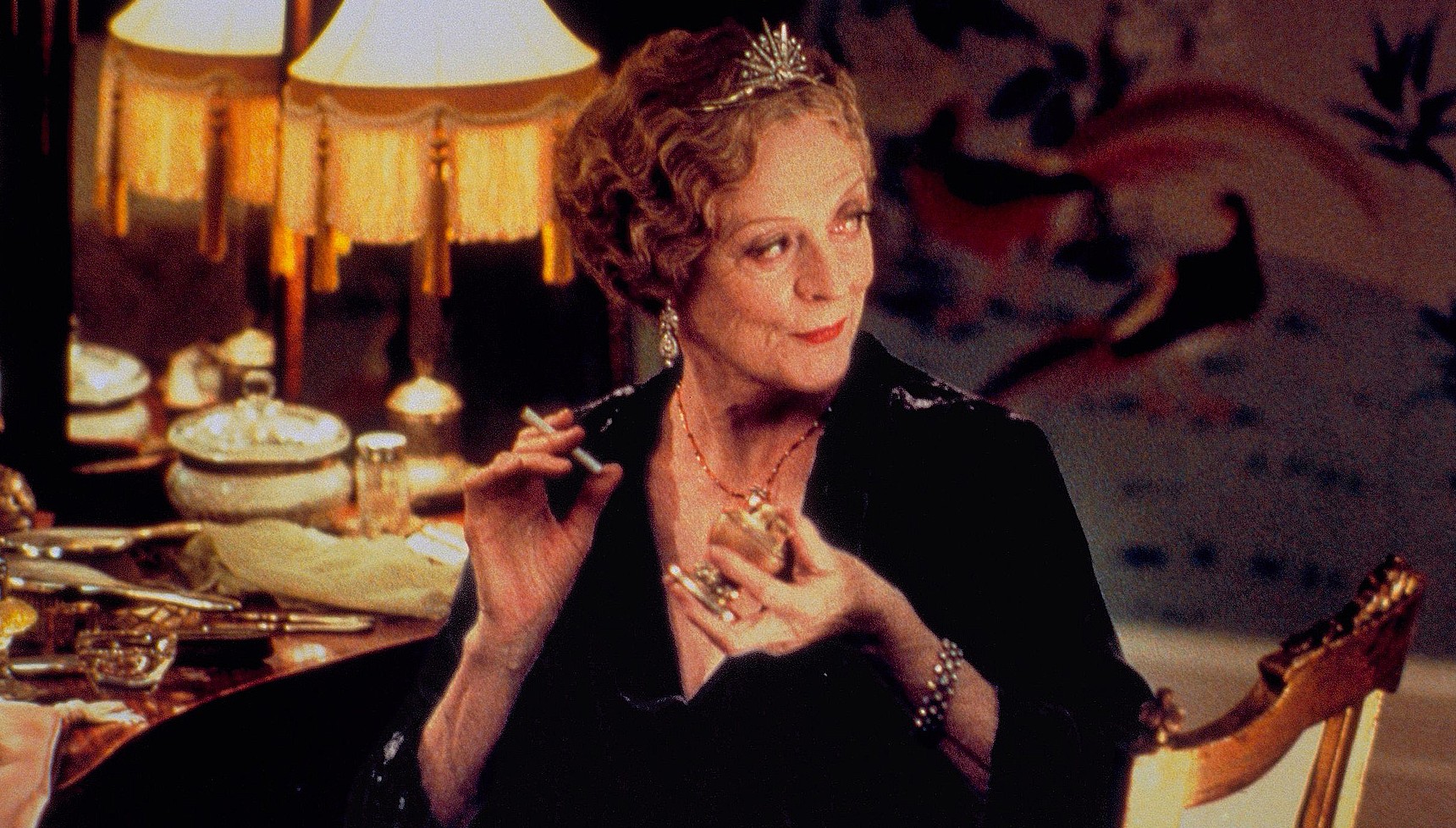 Maggie Smith holding a cigarette in Gosford Park