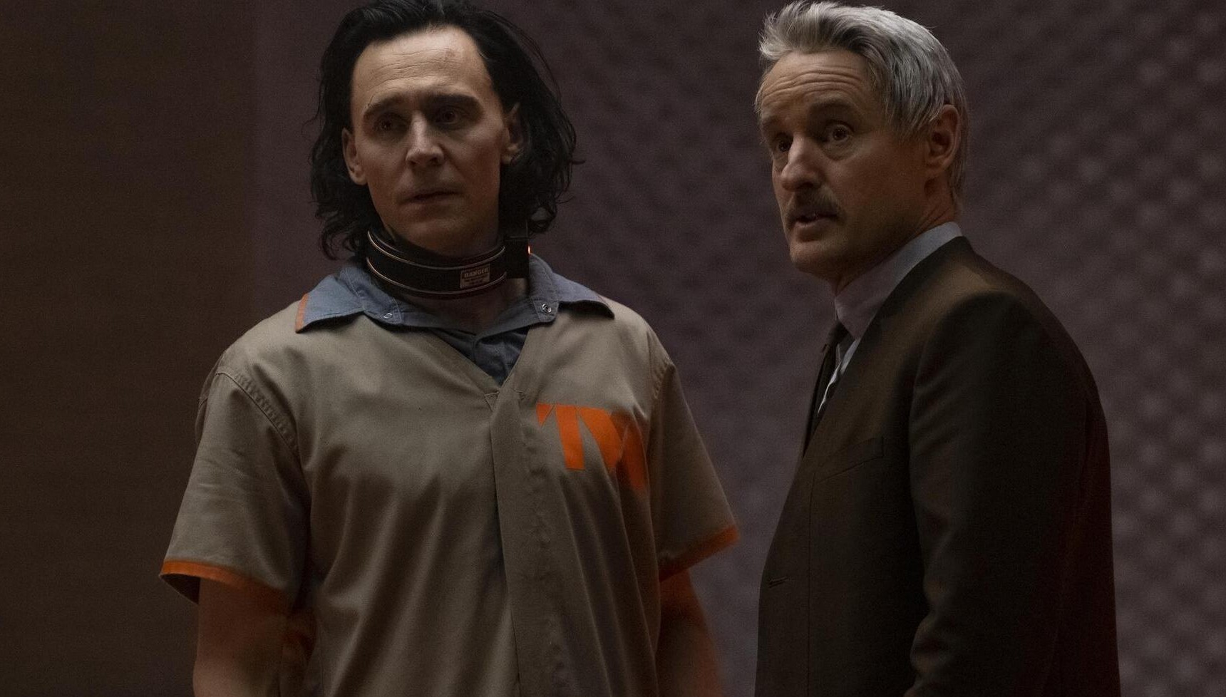 Tom Hiddleston and Owen Wilson in the TVA headquarters in Loki