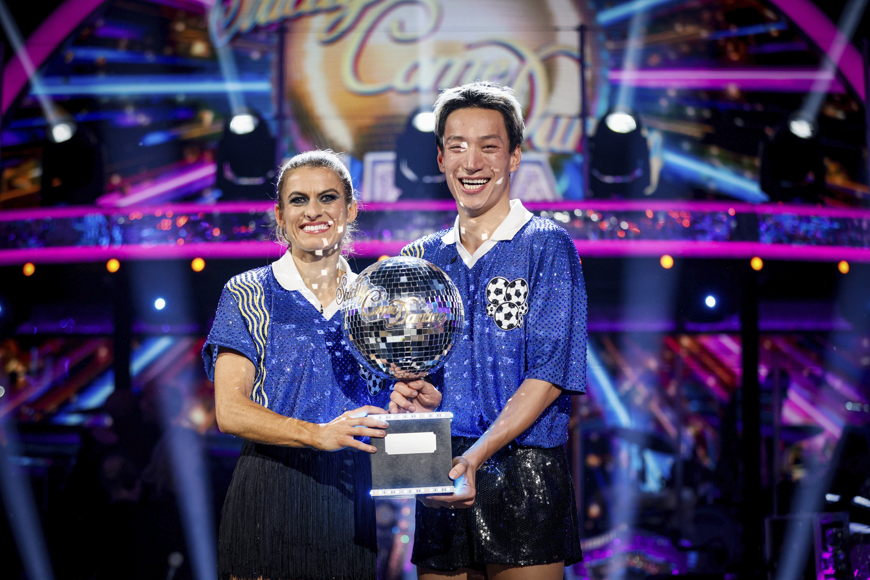 Karen and Carlos win the glitterball trophy