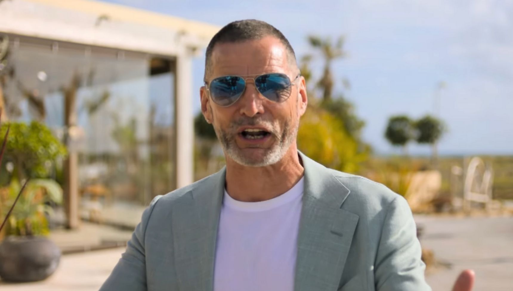 First Dates viewers slam new format as they accuse show of being 'turned into Love Island'