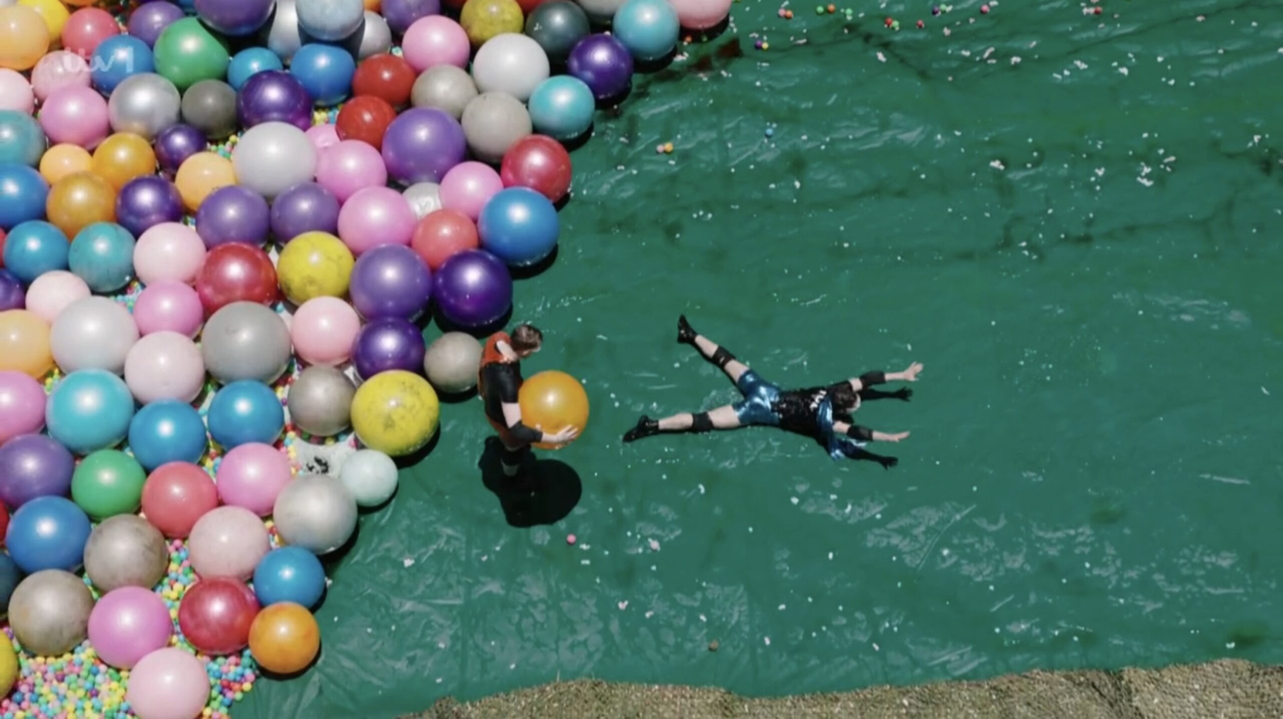 Celebrity Cyclone challenge