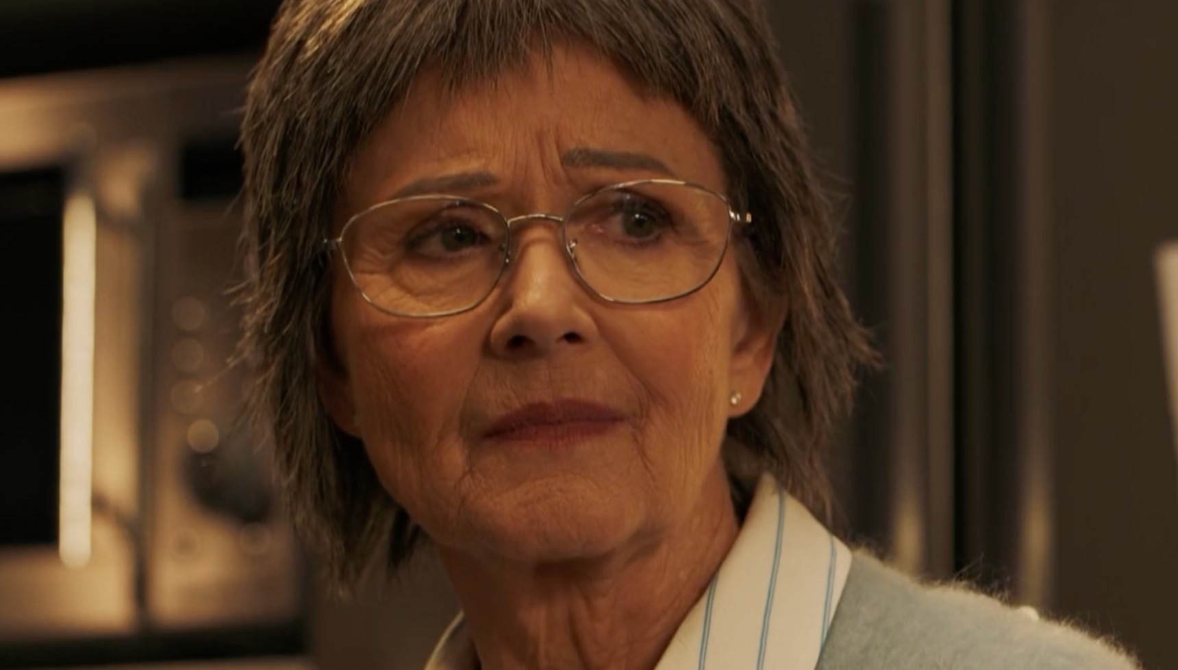 Jackie Woodburne as Helen in The Imposter