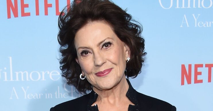Kelly Bishop smiles on the red carpet