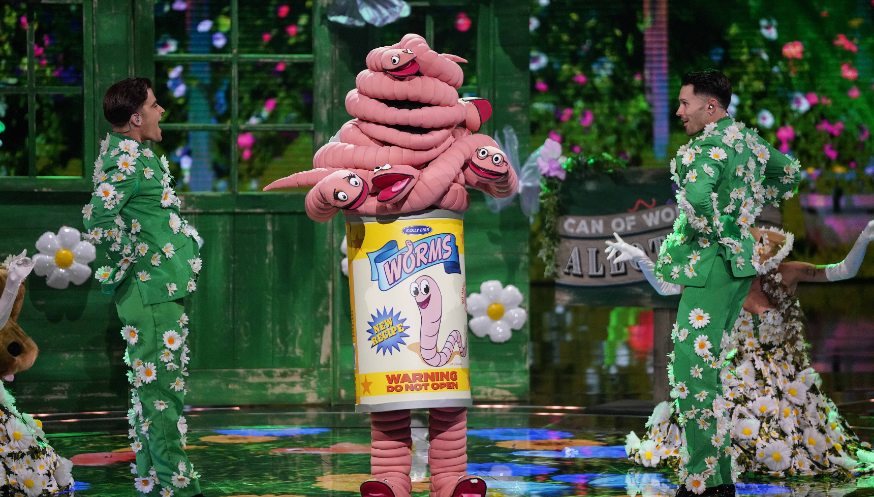 Can of Worms on The Masked Singer