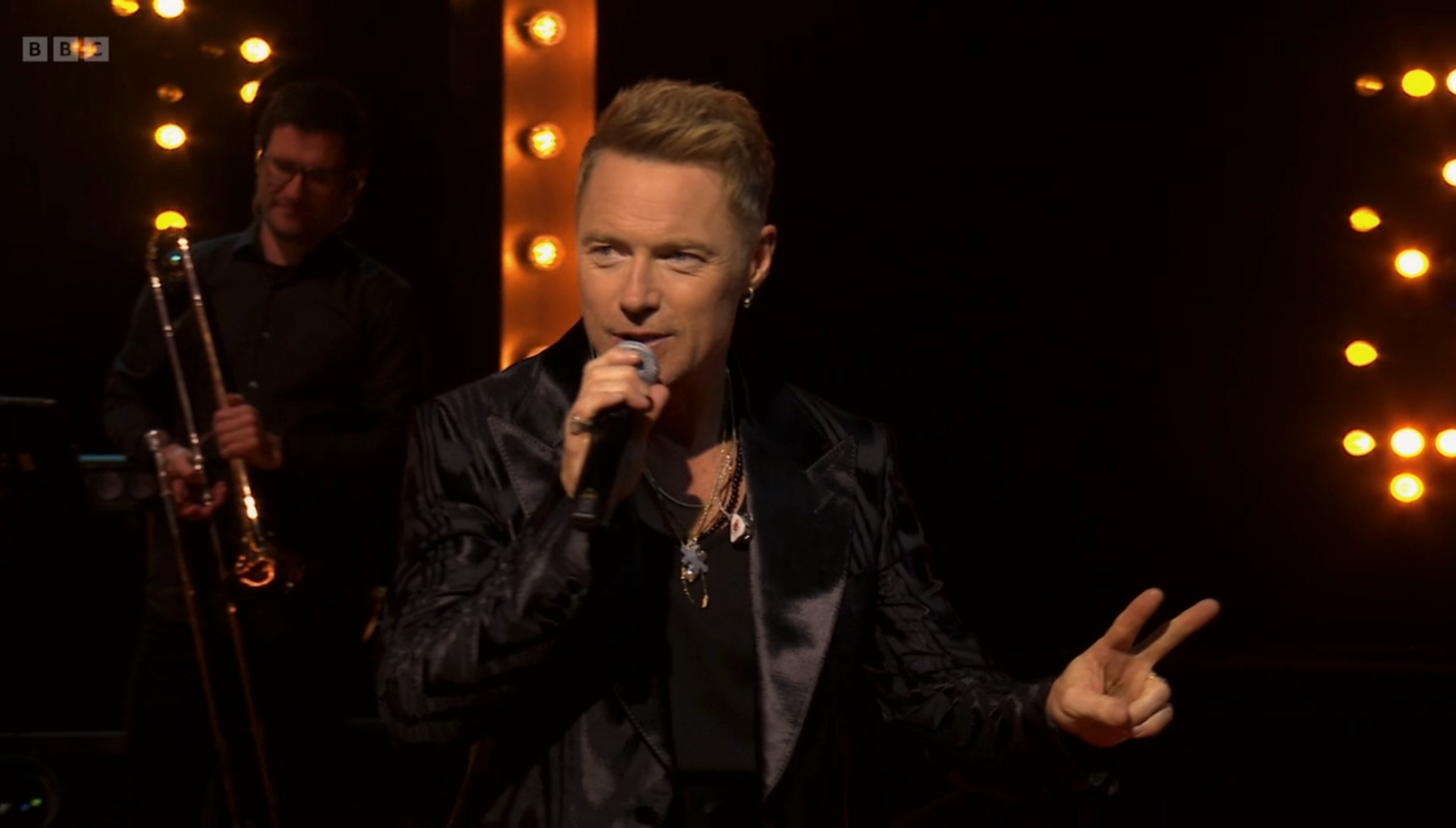 Ronan Keating on his New Year's Eve show singing
