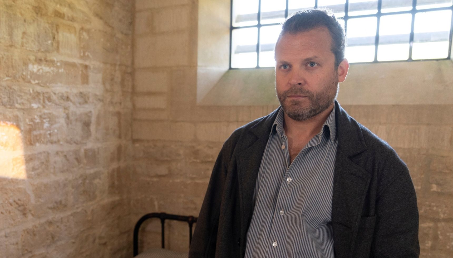 Lex Shrapnel as Vincent Lazarus