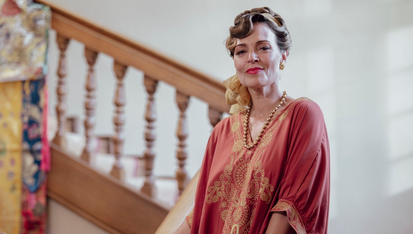 Daisy Beaumont as Frances Dewfield