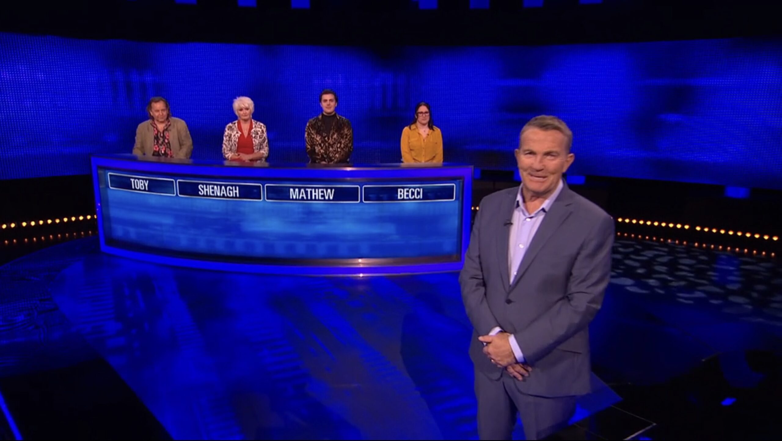 Bradley Walsh and players on The Chase