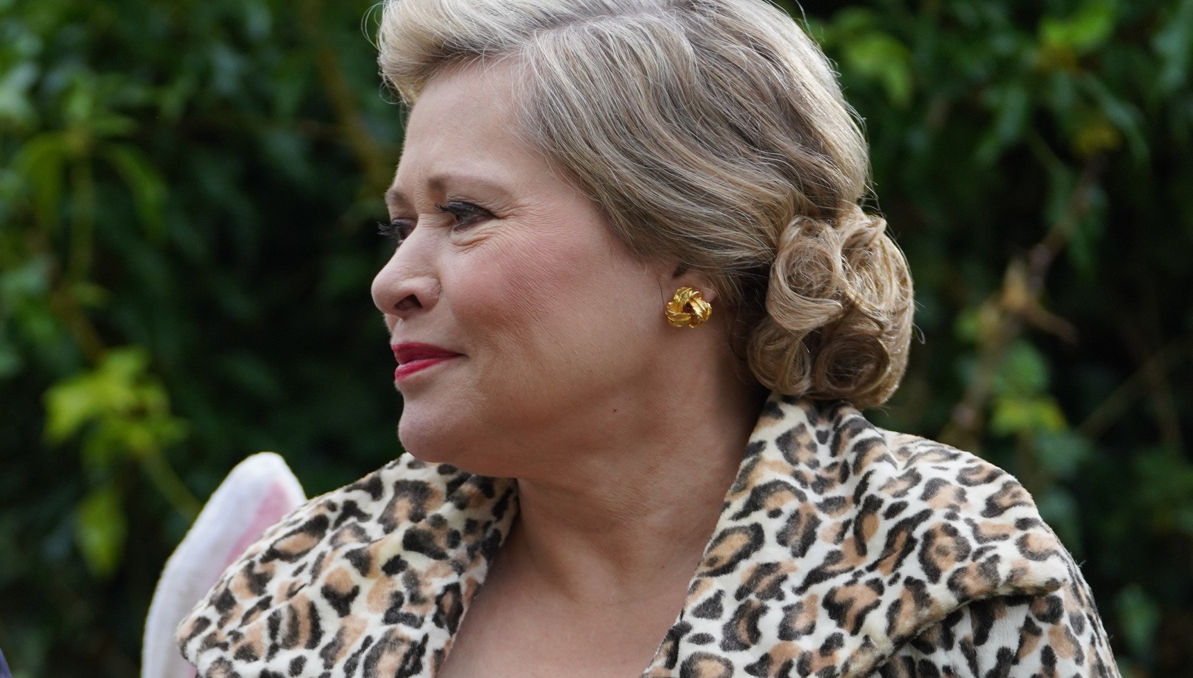 Maggie O'Neill as Mavis Andrews in Grantchester series 10