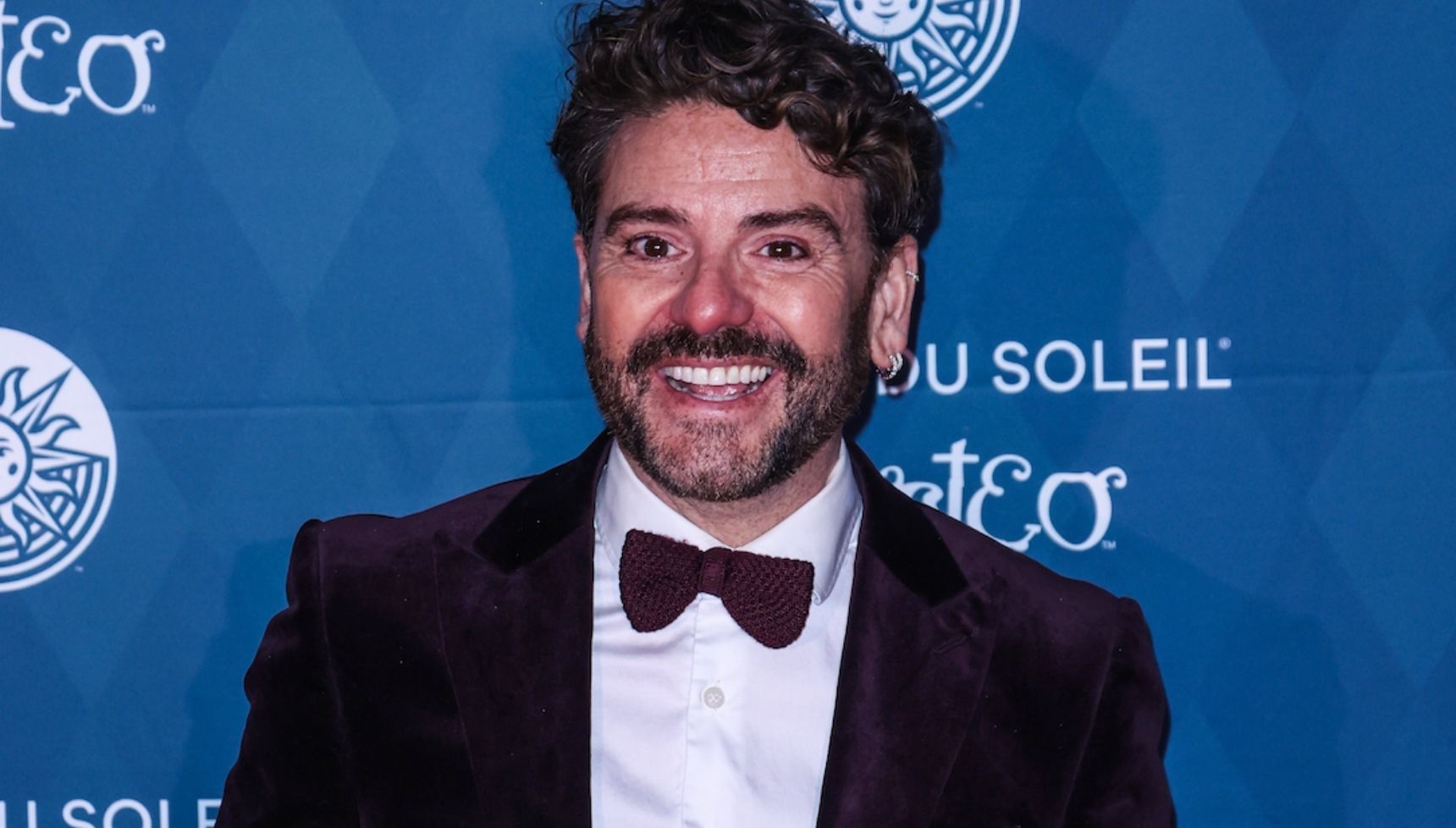 Gogglebox Daniel in suit