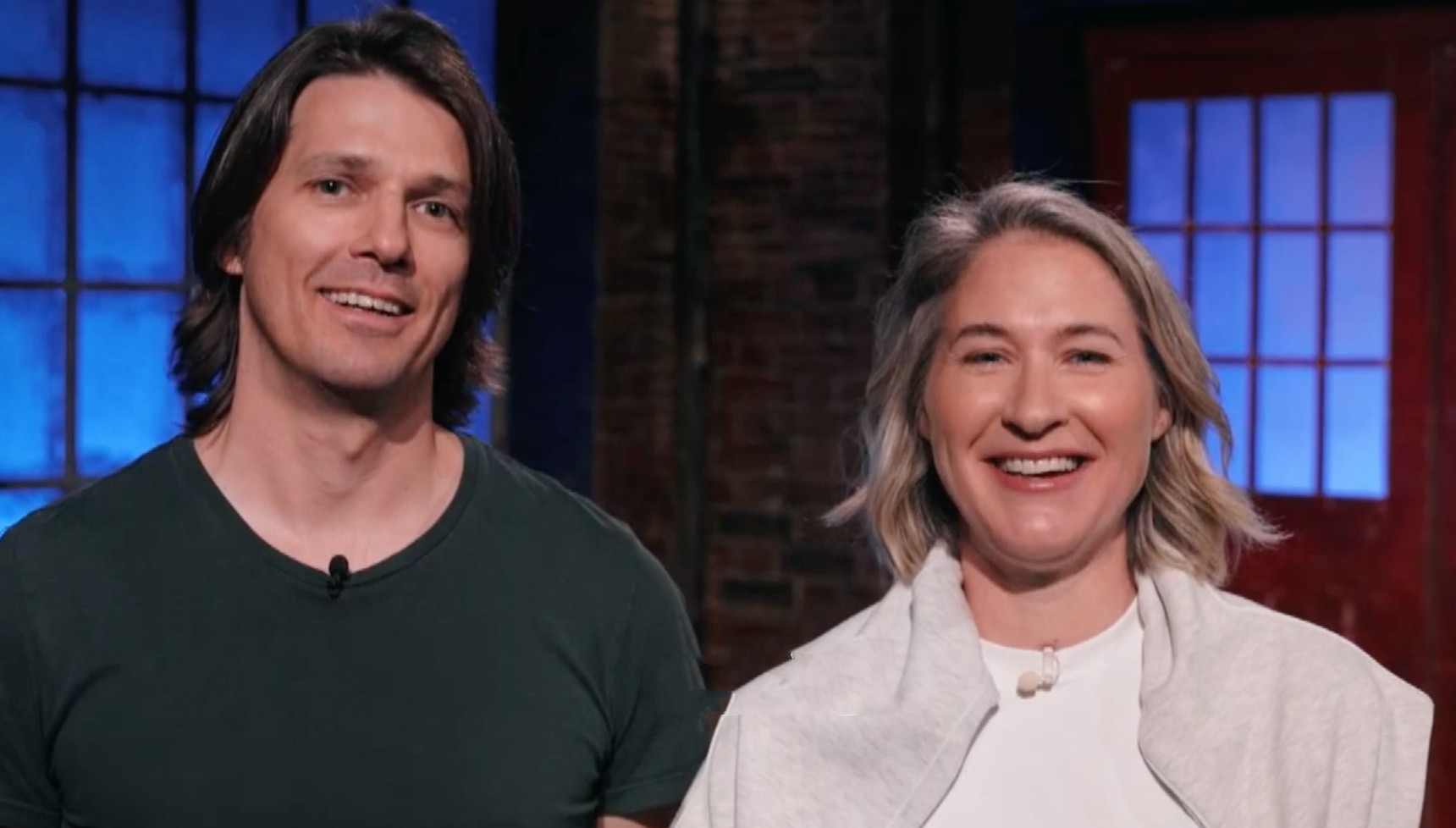 Richard and Erica pitch their Compoclosets on Dragons' Den