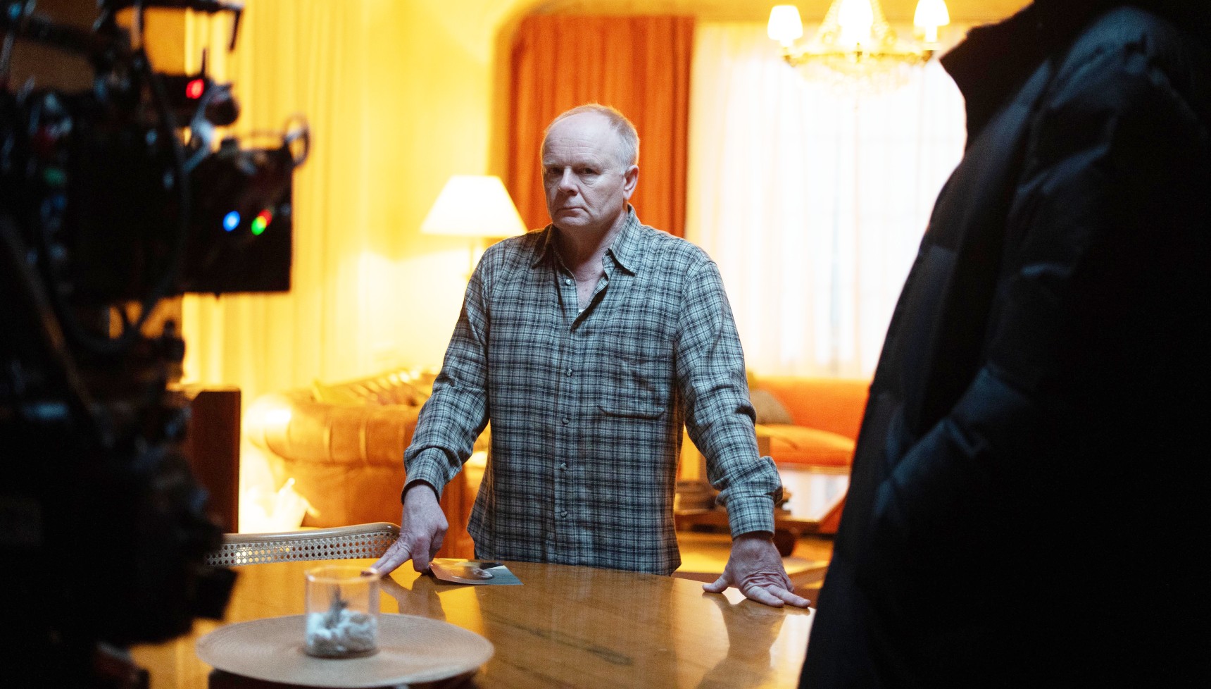 Jason Watkins as Huw Miller in The Game series 2