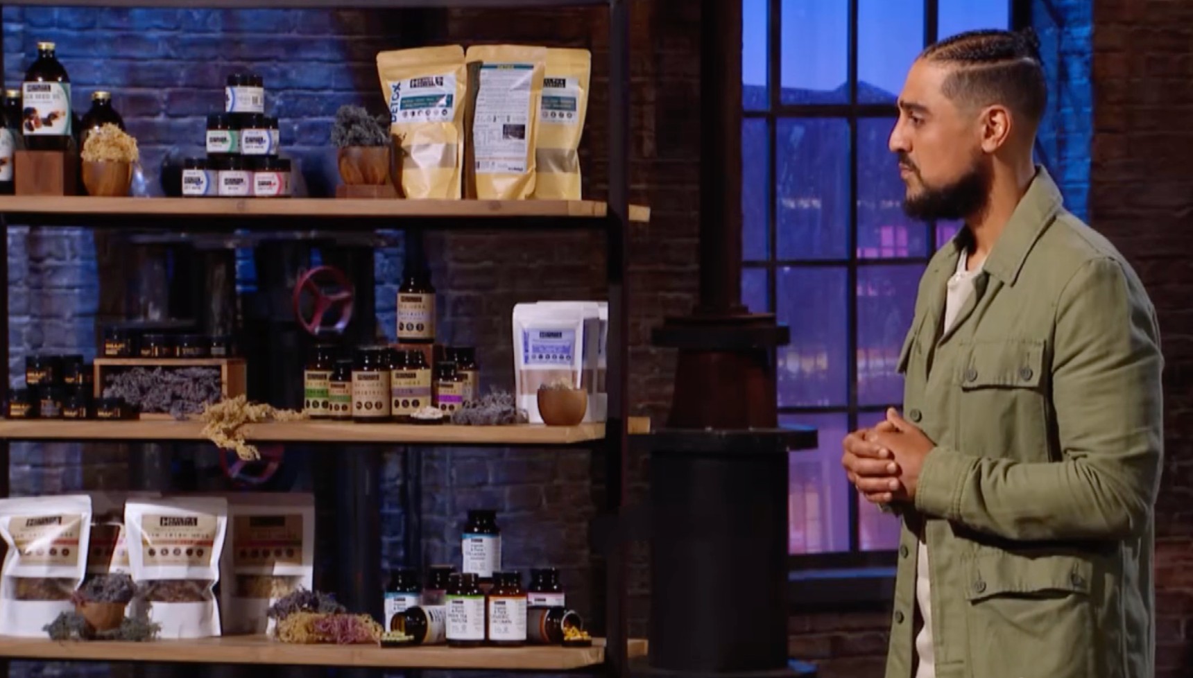 Rome Haghighat pitches his sea-moss-powered wellness brand Health and Holistics on Dragons' Den