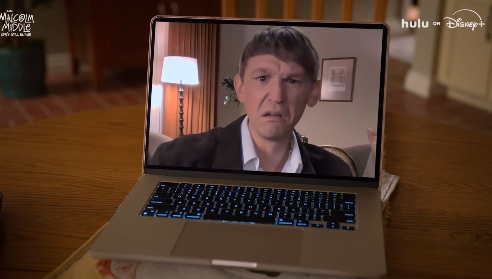 Caleb Ellsworth-Clark as Dewey in Malcolm In The Middle reboot 
