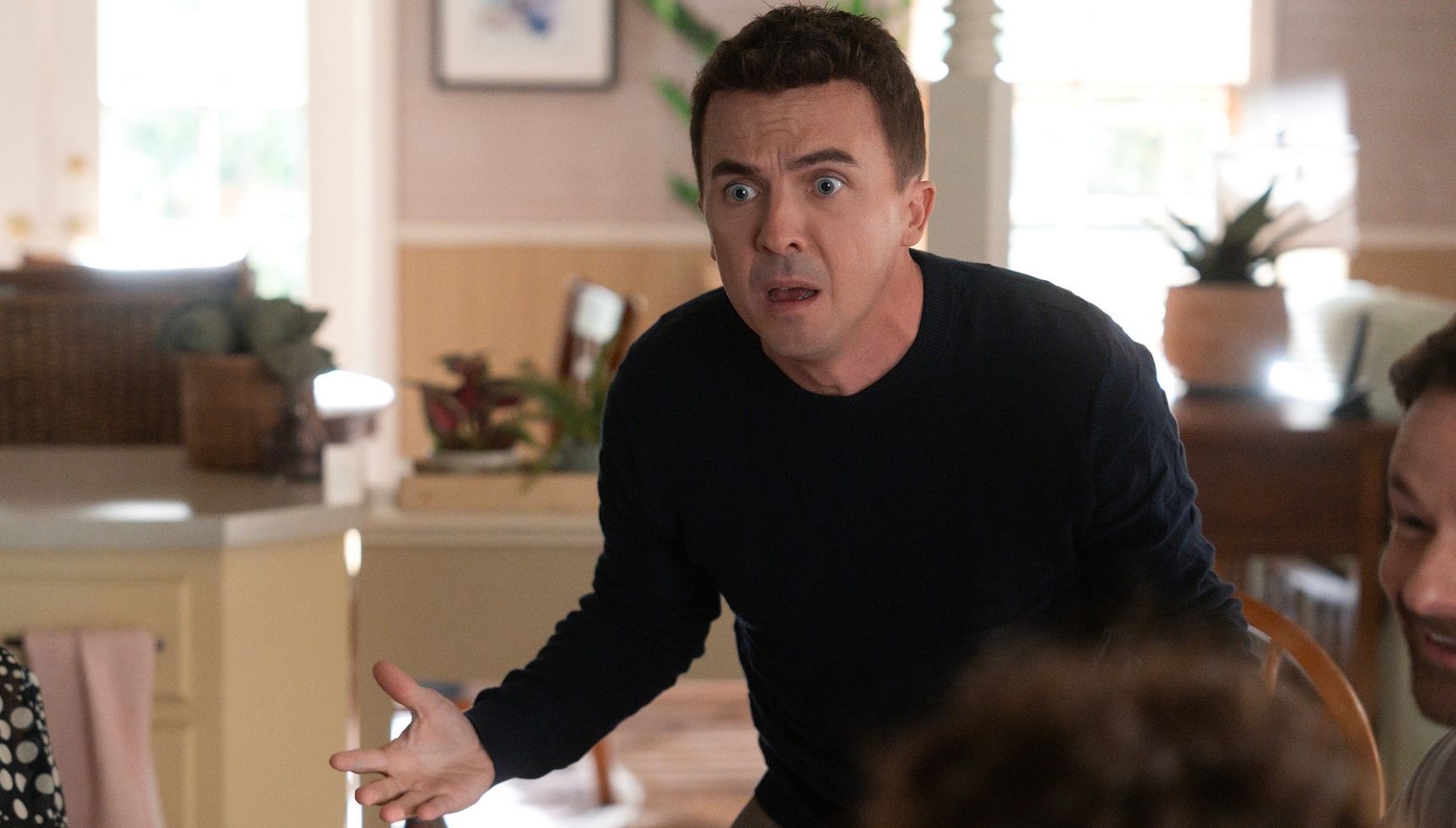 Frankie Muniz as Malcolm 