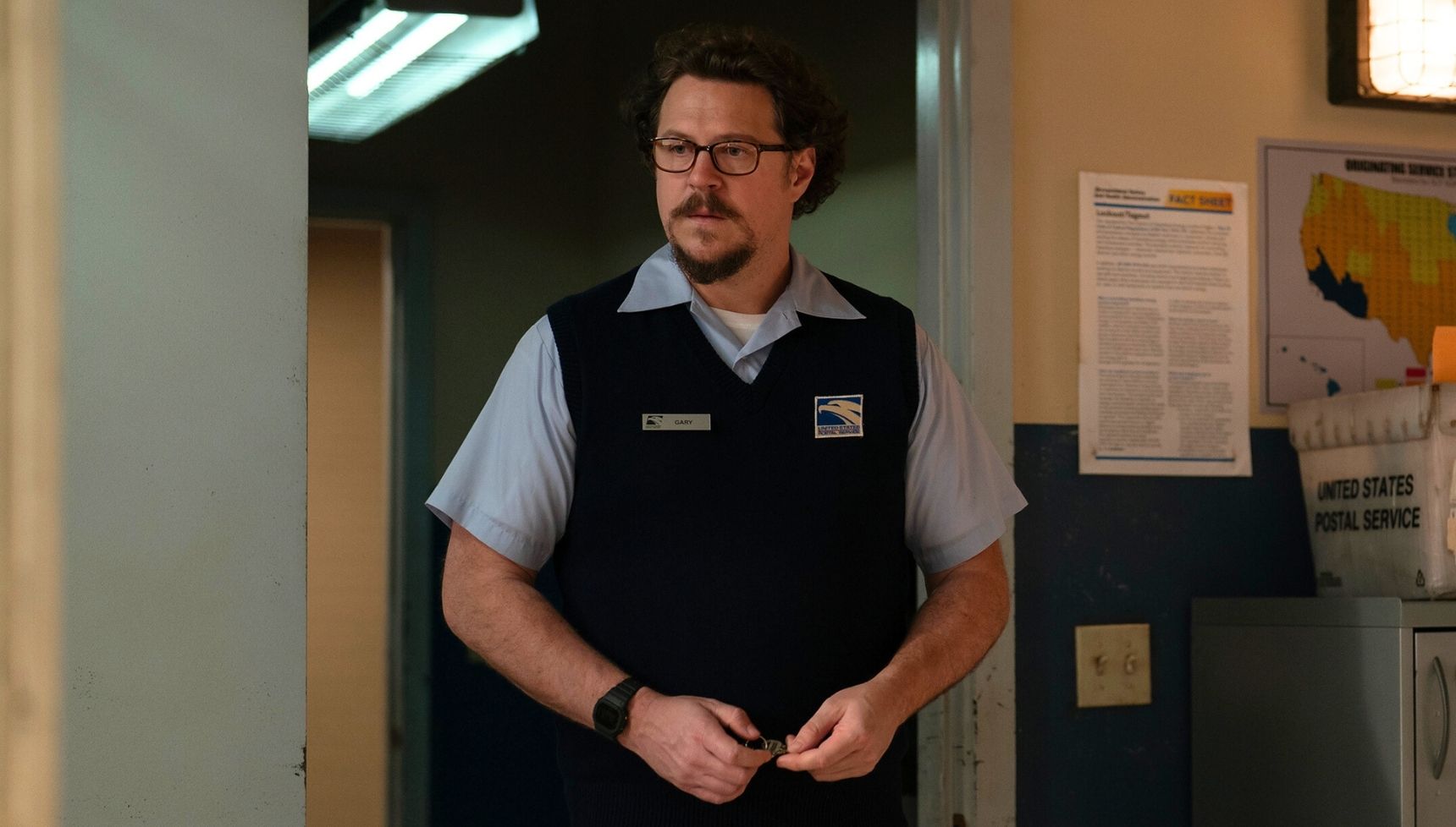 Cameron Britton as Gary 