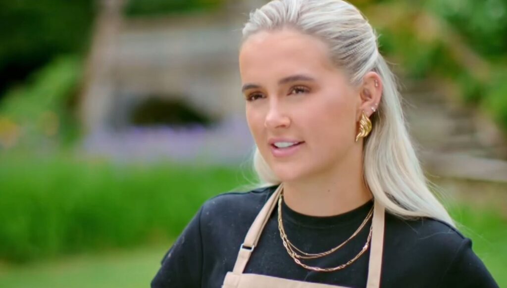 Molly-Mae on Celebrity Bake off