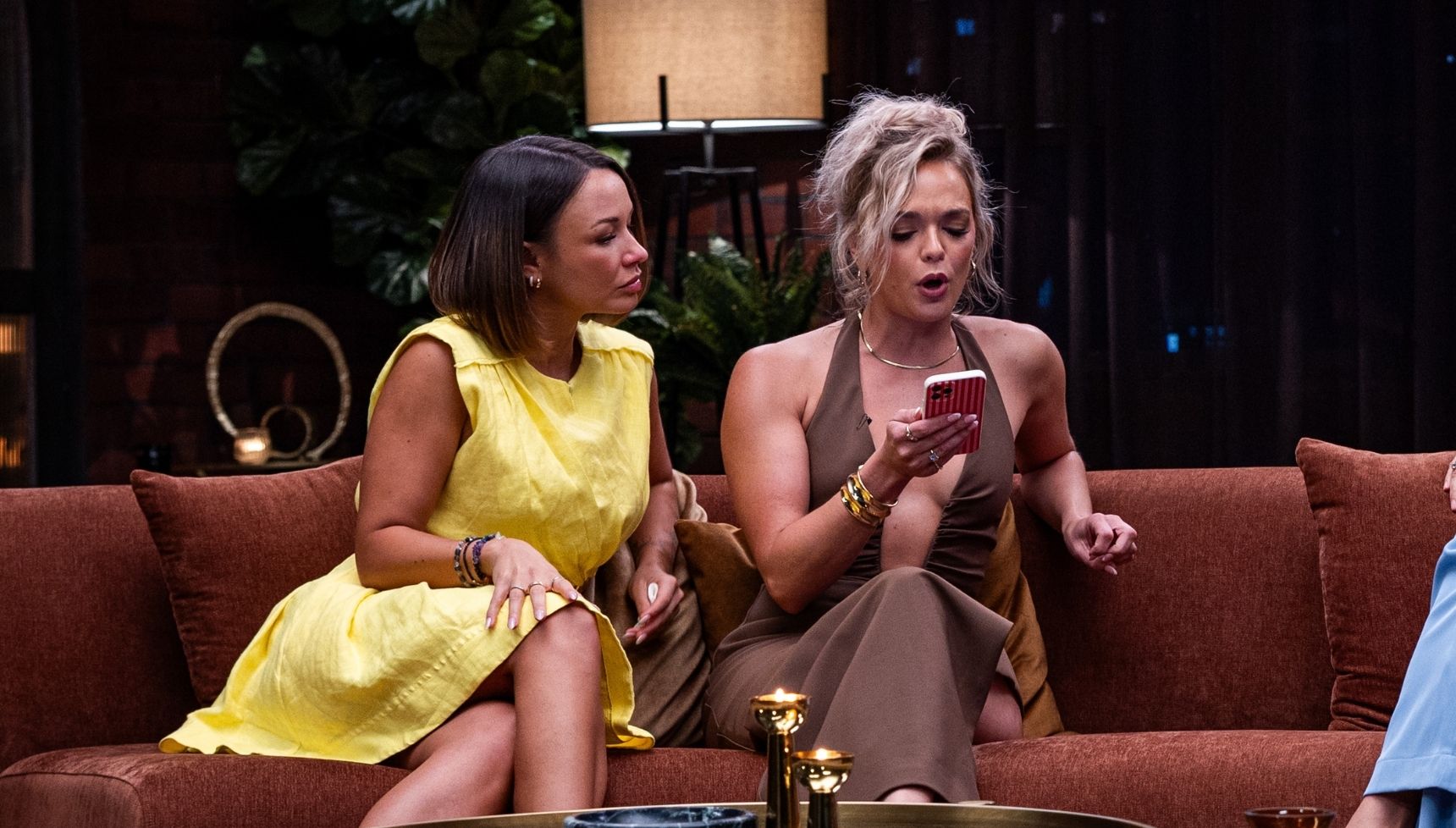 Stella and Alissa watching unseen footage of Brook and Gia 