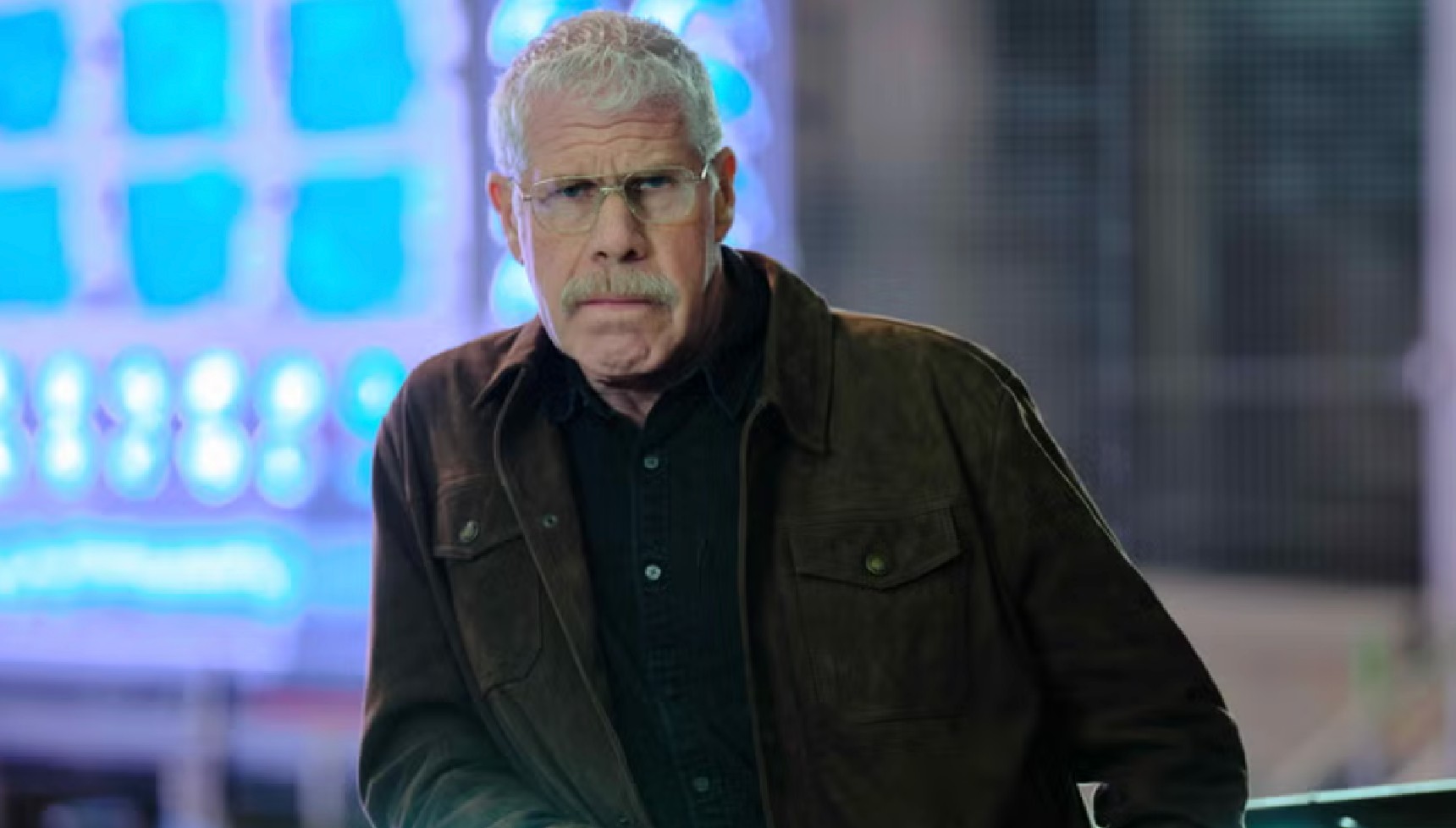 Ron Perlman as Frank Napier in The Capture