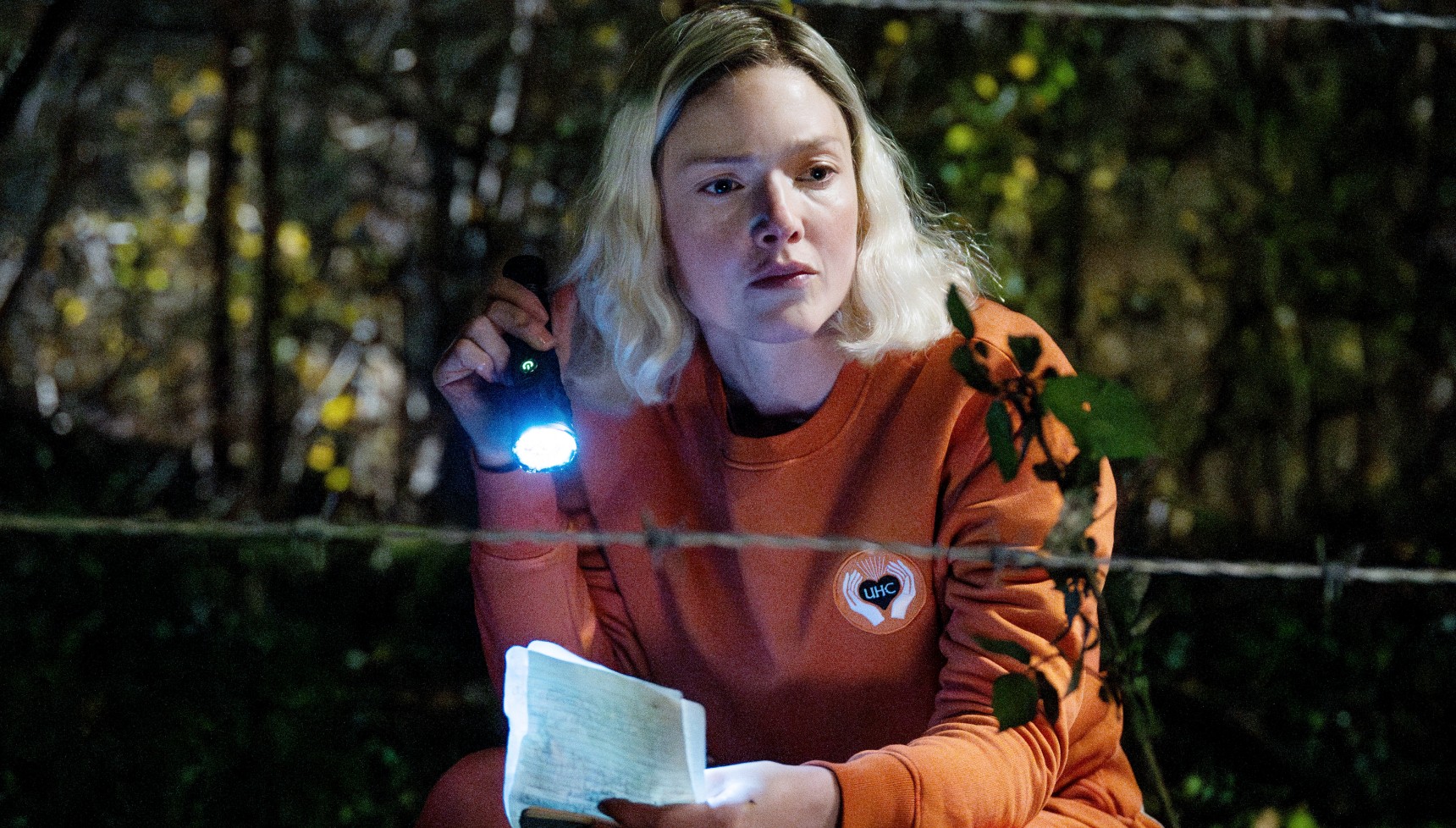 Robin Ellacott dyes her hair blonde to go undercover in Strike 