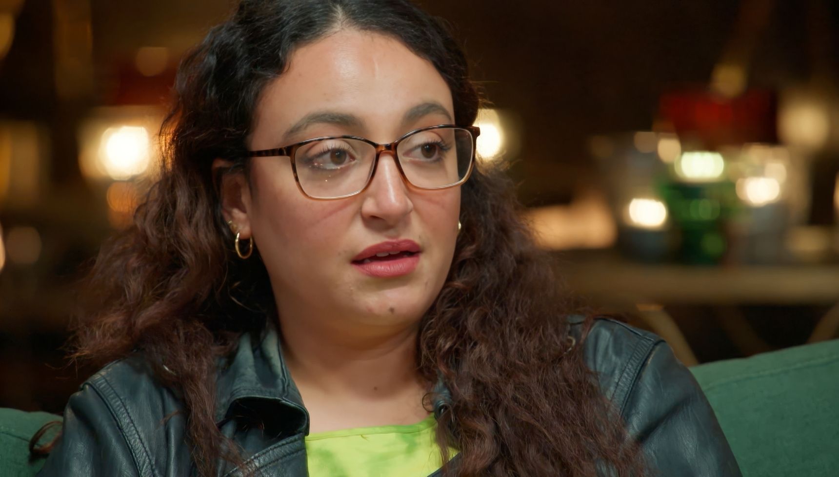Juliette on MAFS sofa