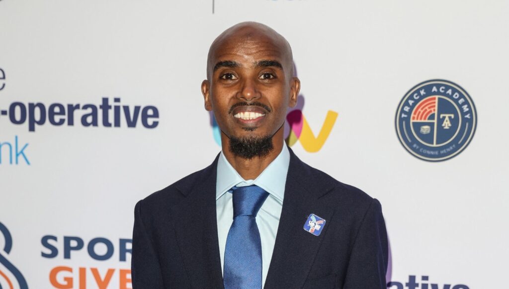 Mo on a red carpet