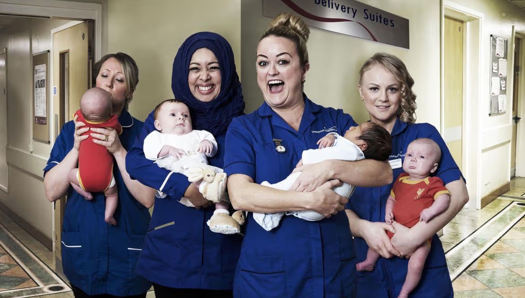 Four nurses holding babies in One Born Every Minute