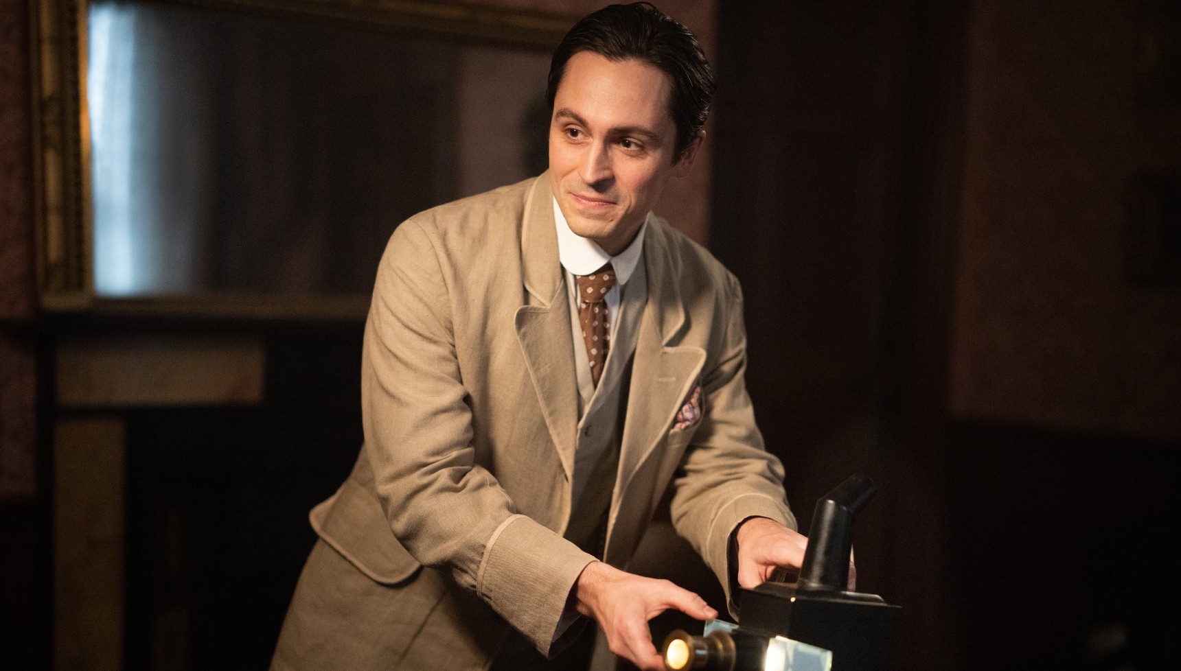 Edward Mitchell as Harry's new tutor Arthur Lewis in The Hardacres series 2