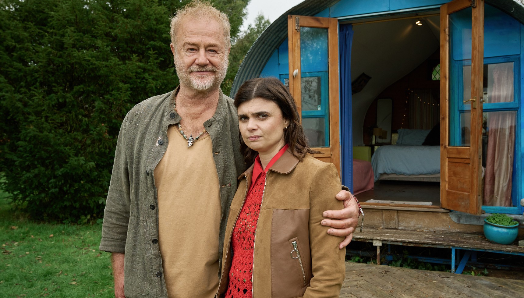 L-R: Micheal Mallowan (Owen Teale), DS Janie Mallowan (Gwyneth Keyworth) (Image: BBC/BBC Studios)