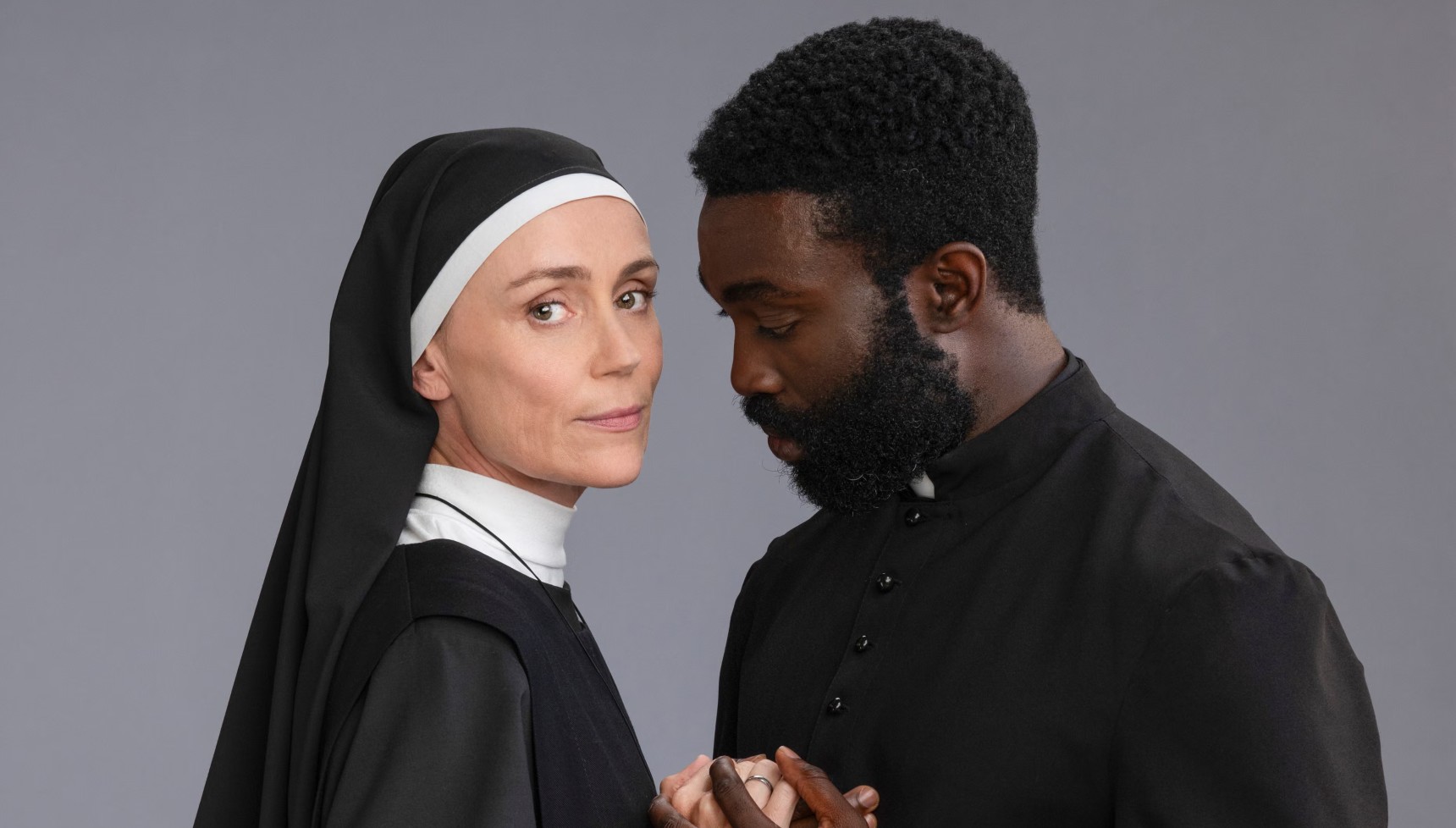 Keeley Hawes and Paapa Essiedu in Falling