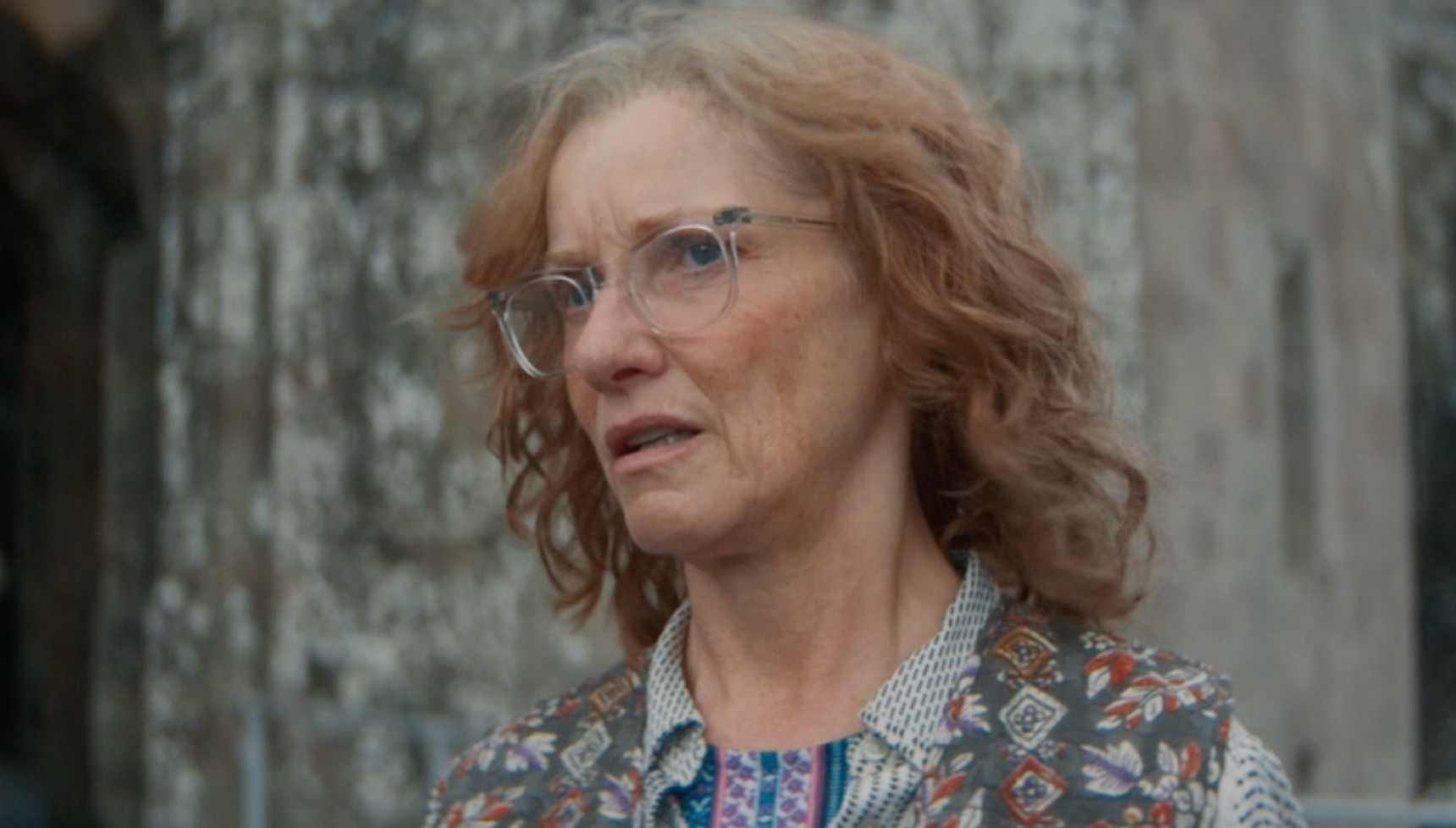 Jane Horrocks in Death Valley series 2 episode 1