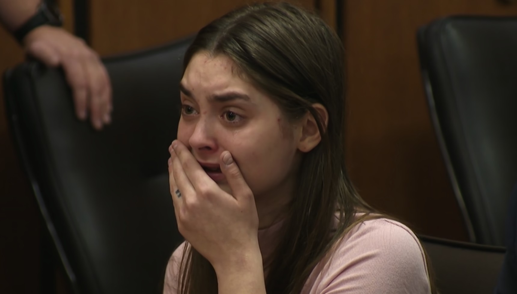 Mackenzie Shirilla crying in court