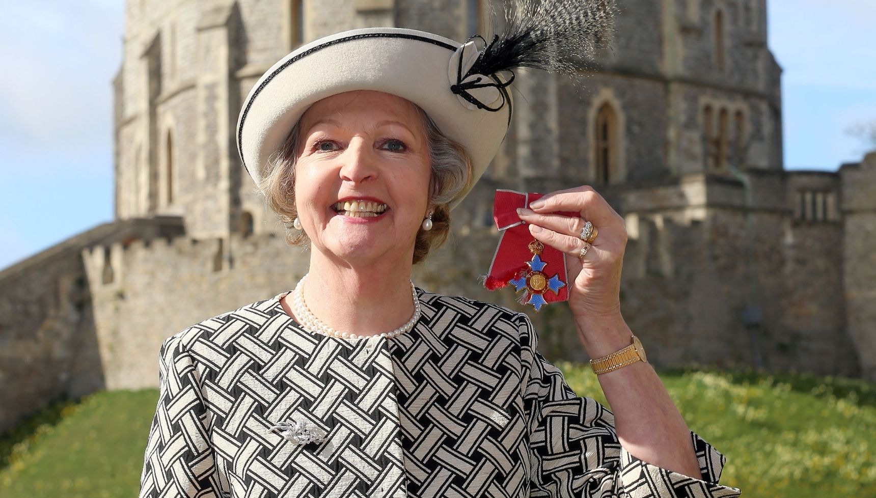 Dame Penelope Keith holding honour