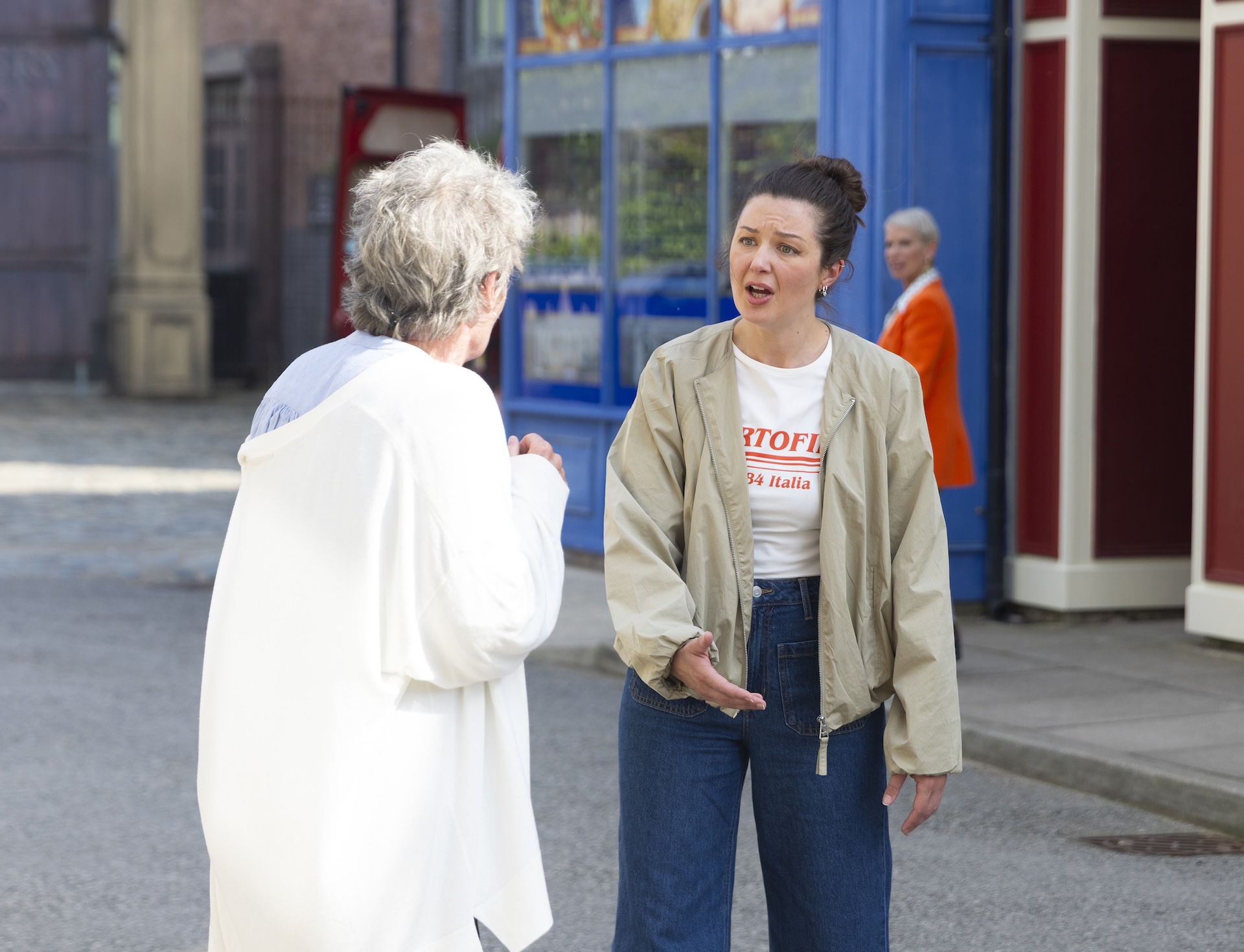 Sienna and mum in distress