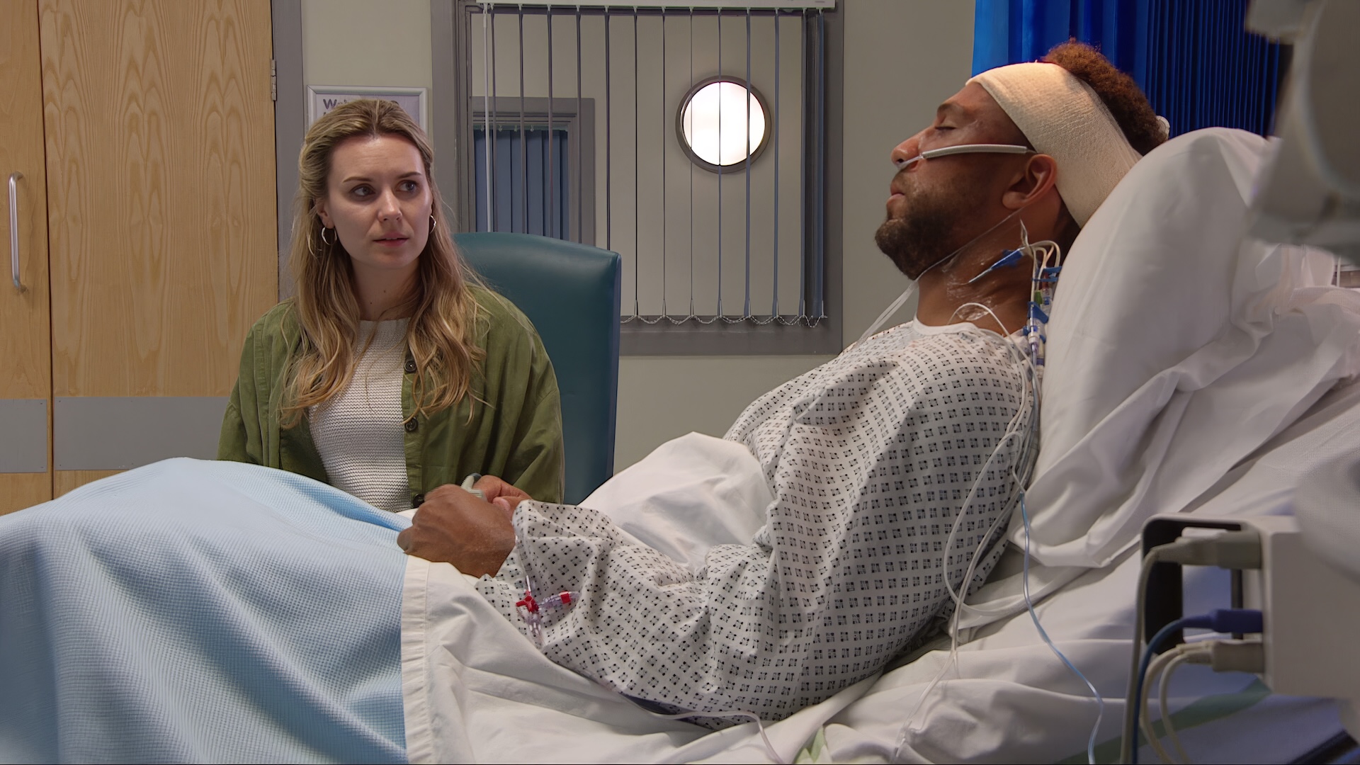 Dawn can't believe Joe would do this to Billy (Credit: ITV)