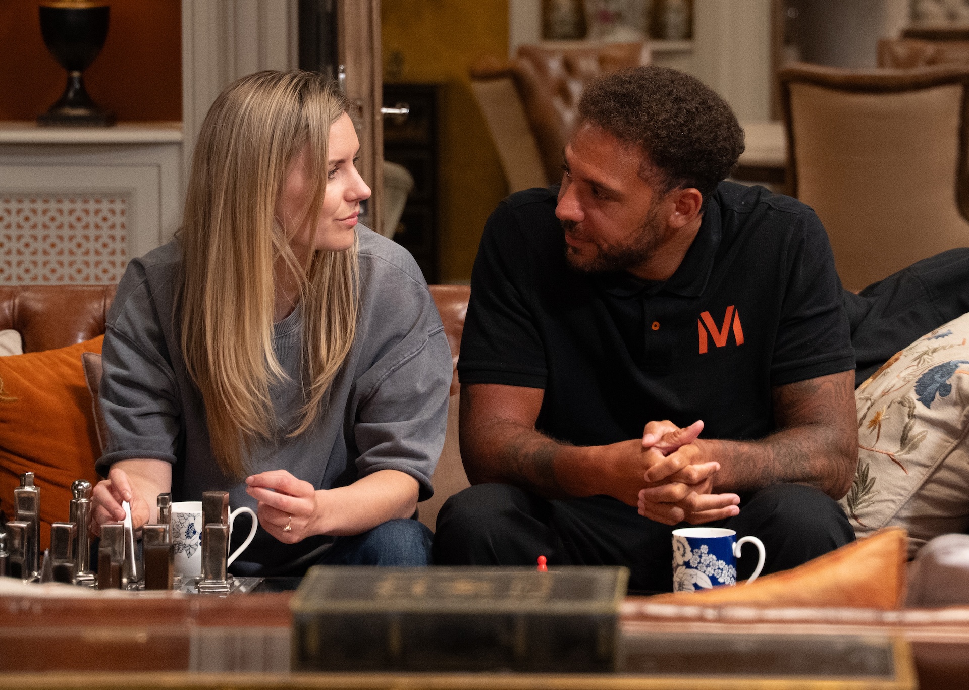 Dawn just can't resist spilling the beans to Billy (Credit: ITV)