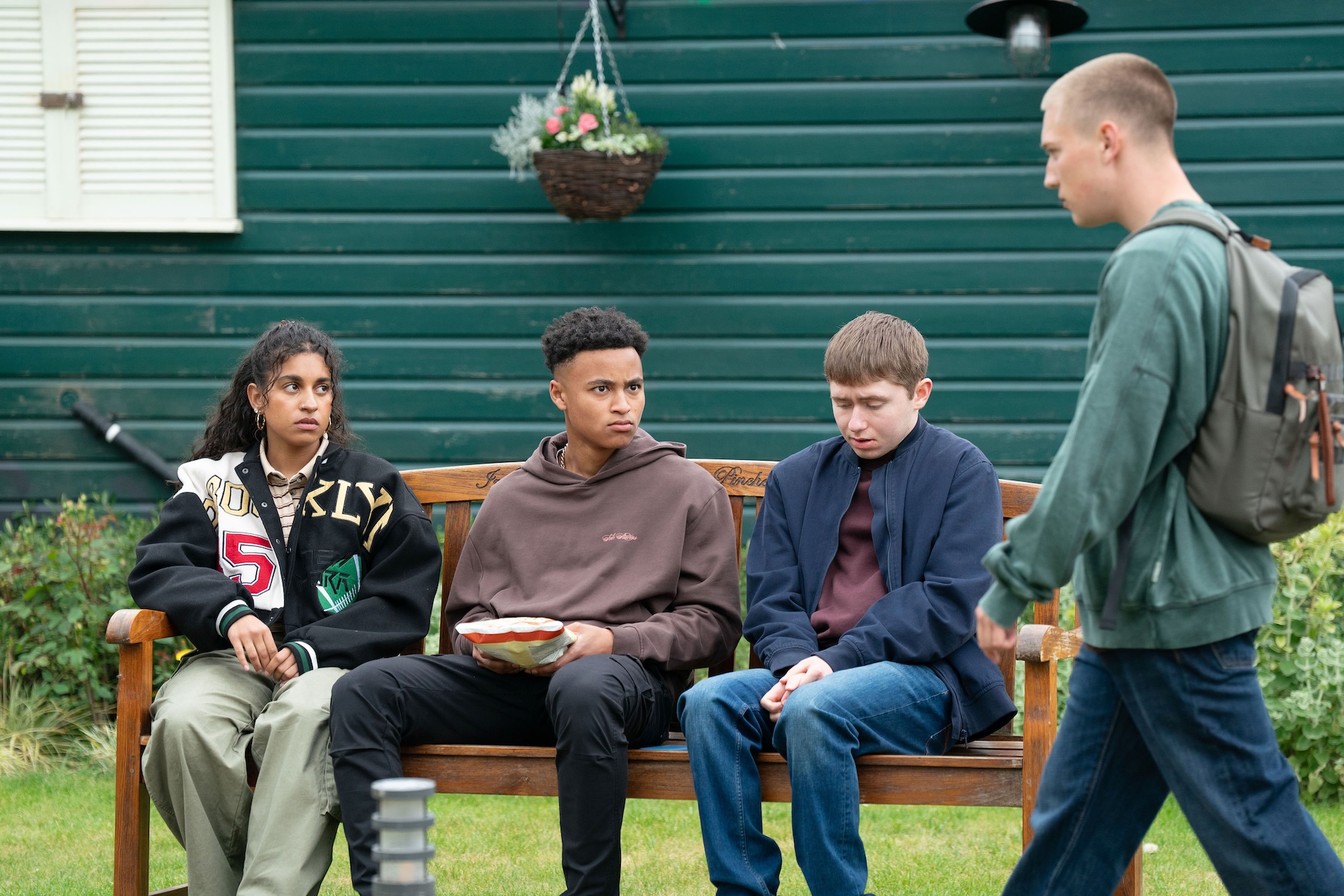 The teens turn on Joel in the park