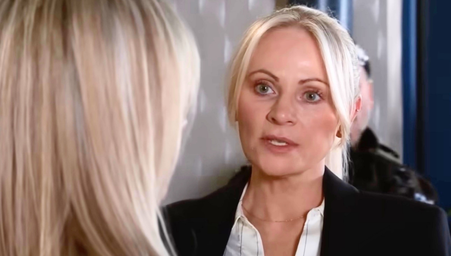 Lisa arresting Sarah in Coronation Street