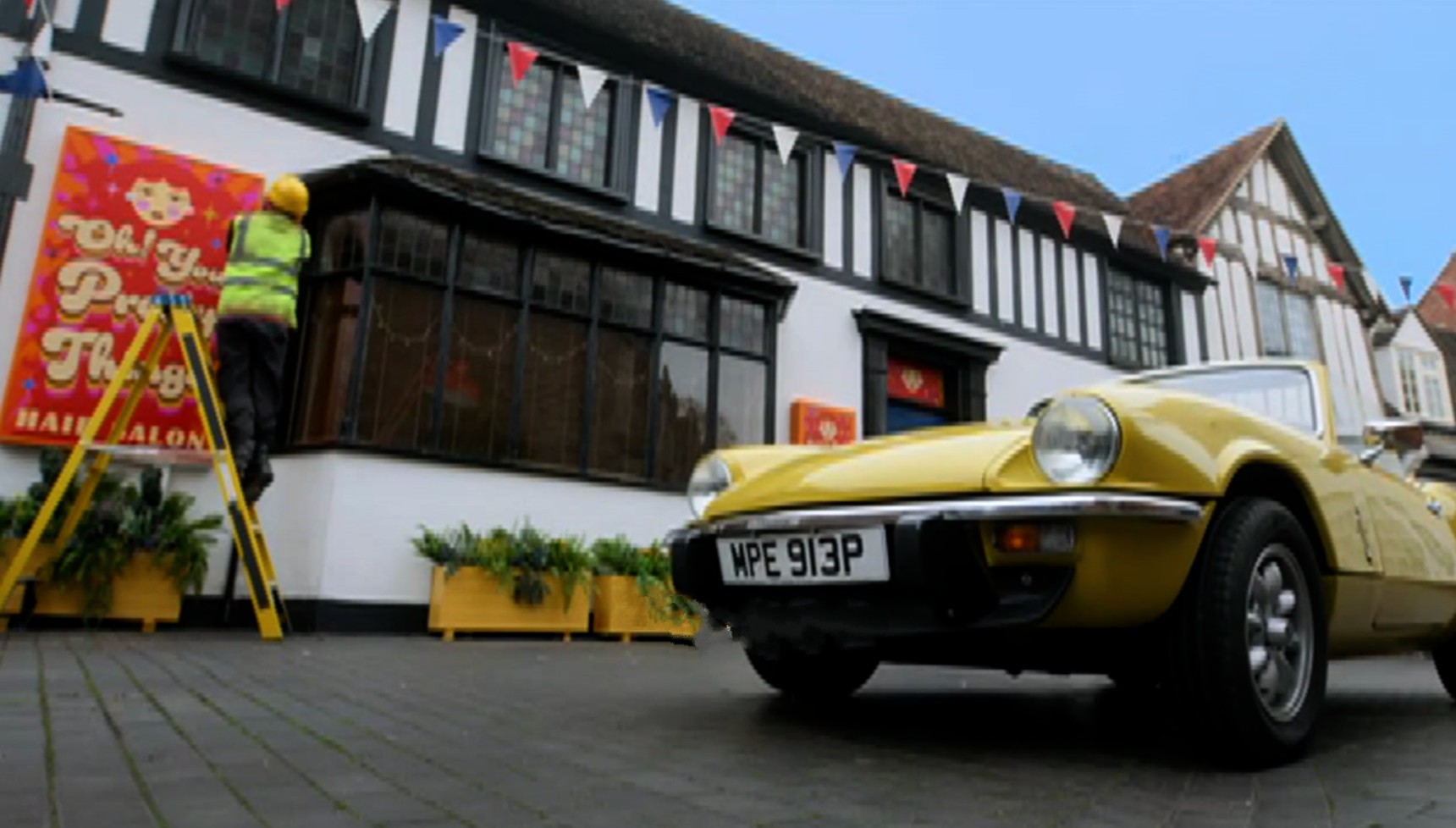 Lily's car in The Hairdresser Mysteries
