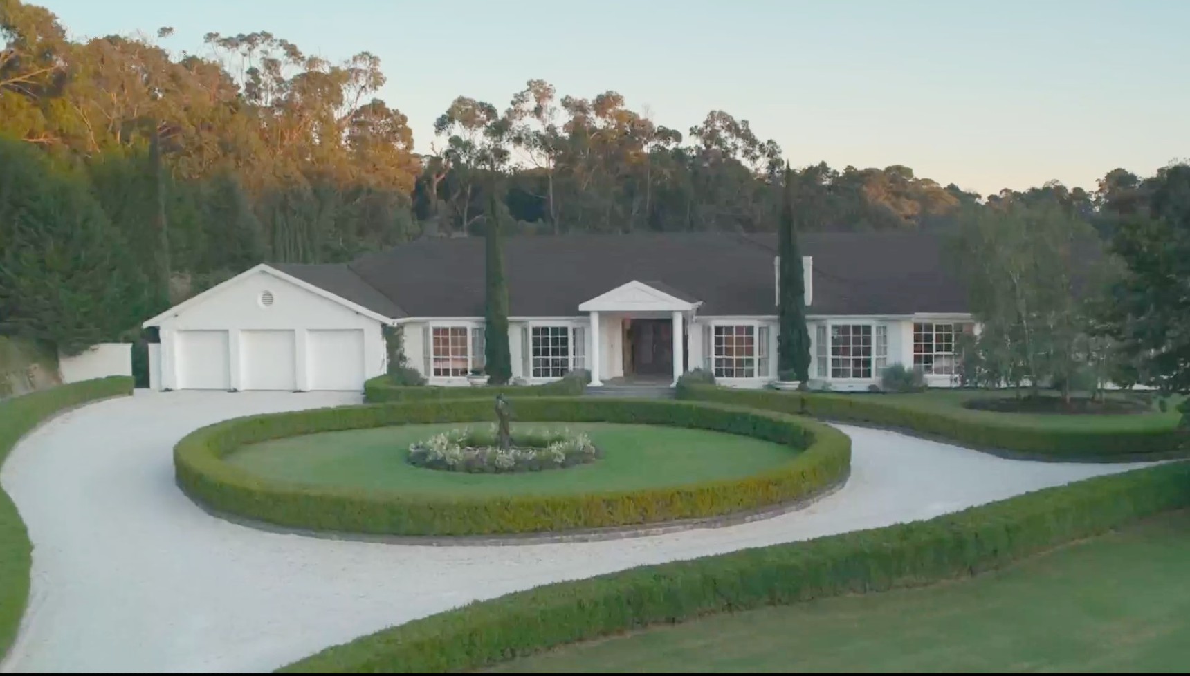 Lie with Me house