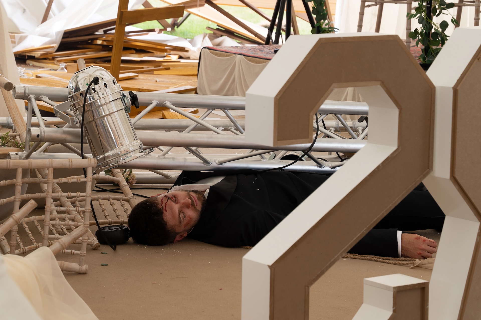 Joe is trapped in Emmerdale (Credit: ITV)