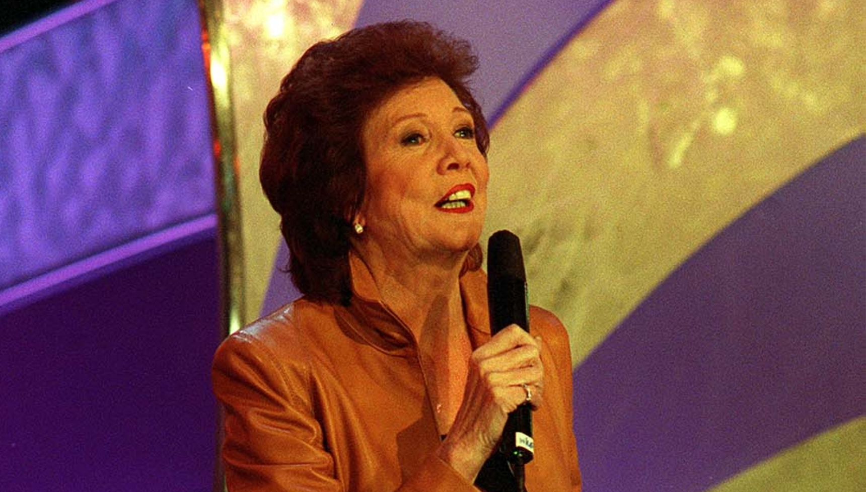 Cilla Black hosting Blind Date