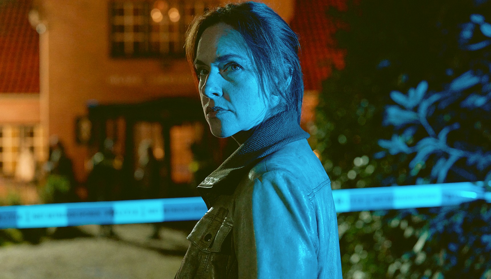 KIM RIEDLE AS KALIE in Van Der Valk series 4