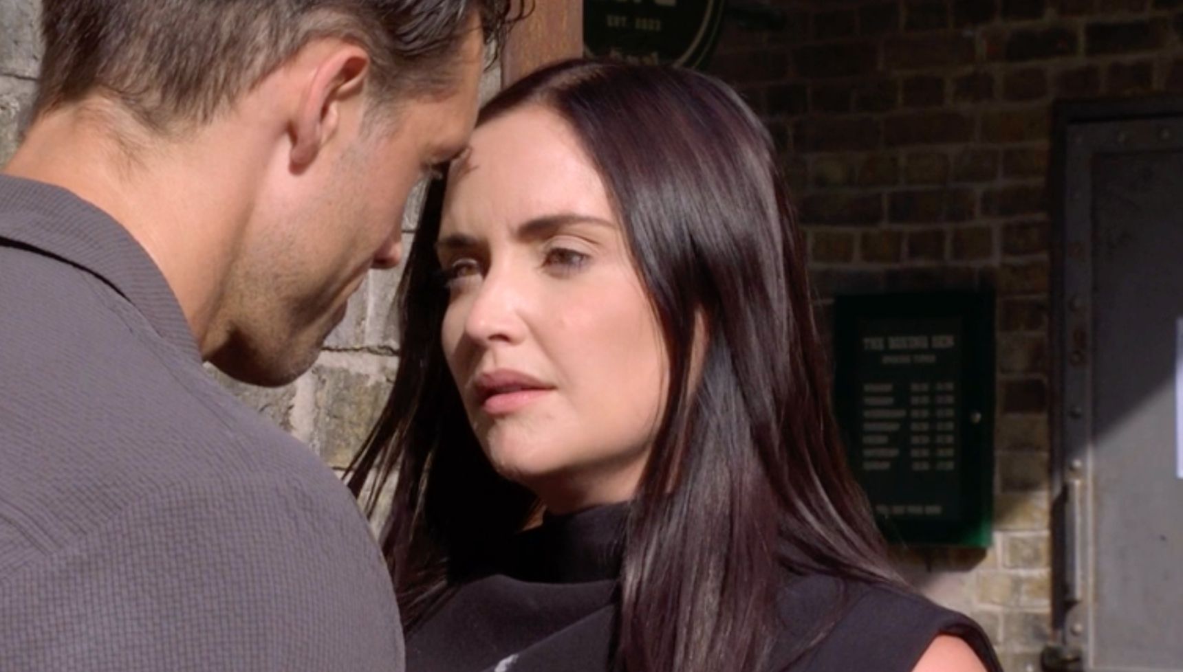Lauren and Mark kiss in EastEnders (Credit: BBC)