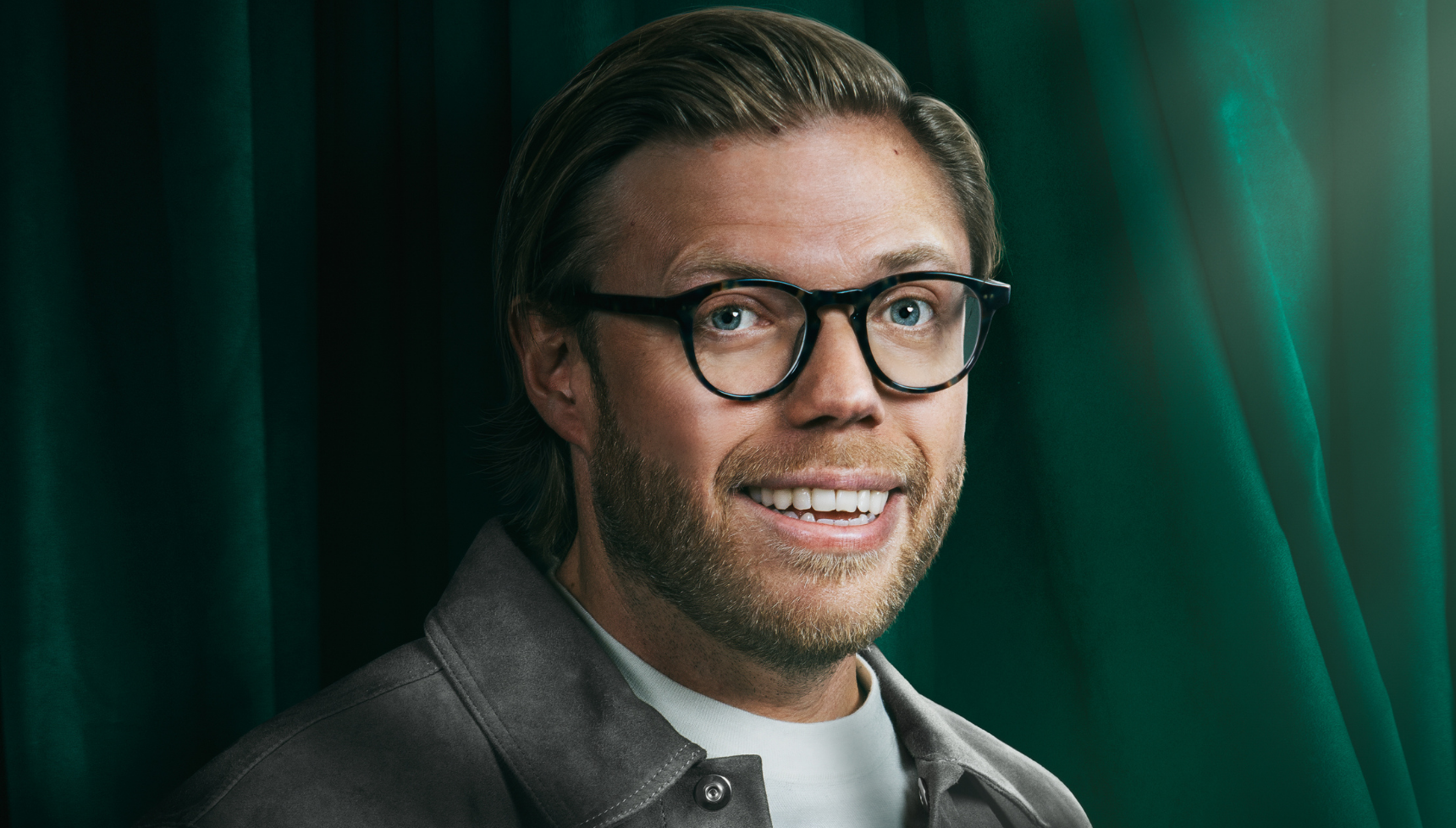 Rob Beckett traitors promo